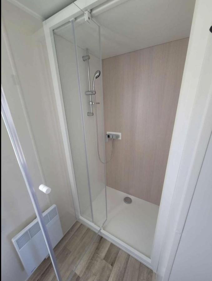Mobil Home Neuf 6/8 Pers Biville-sur-Mer Eksteriør bilde